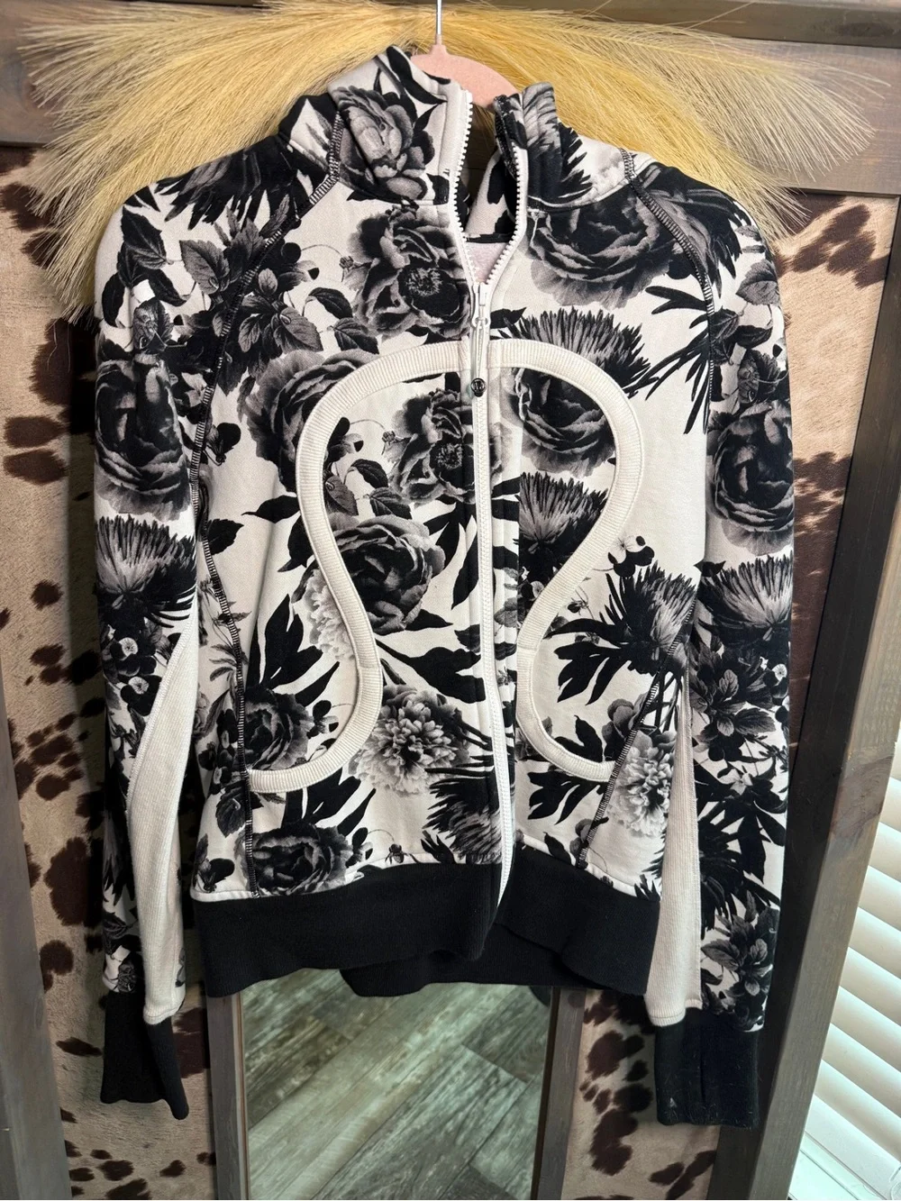 lululemon athletica Black and White Floral Zip-Up Jacket
